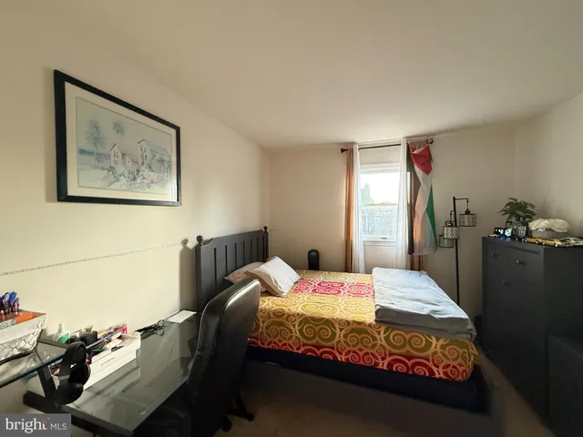 $2,300 | 410 North 5th Avenue, Royersford, PA 19468