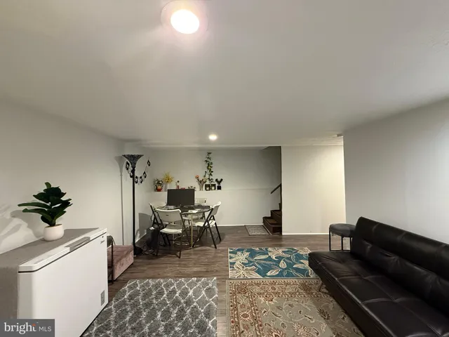 $2,300 | 410 North 5th Avenue, Royersford, PA 19468