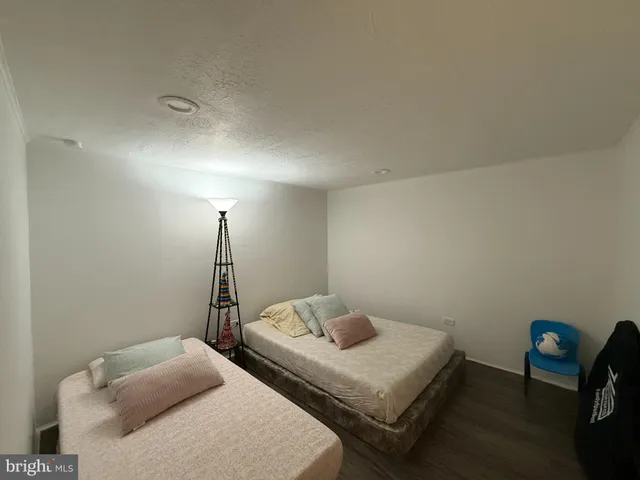 $2,300 | 410 North 5th Avenue, Royersford, PA 19468