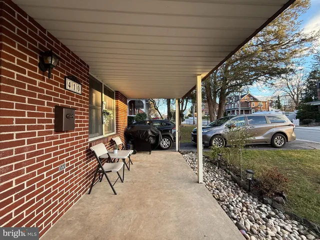 $2,300 | 410 North 5th Avenue, Royersford, PA 19468
