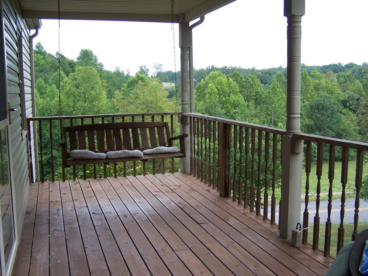 1301 Jeters Mill Road Vinton, VA 24179 - Photo 20 of 20 Front Porch