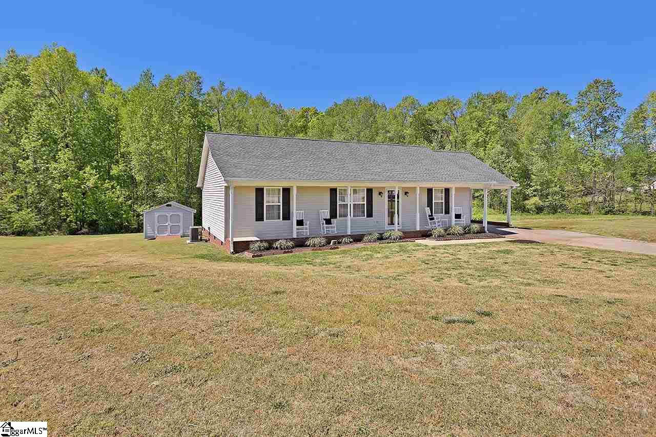 284 Rigs Drive Boiling Springs, SC 29316 - Photo 4 of 36