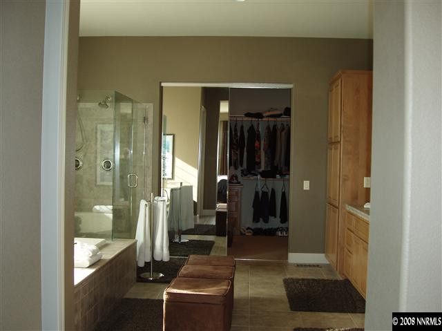 1215 Springer Court Reno, NV 89511 - Photo 7 of 9 a view of bathroom
