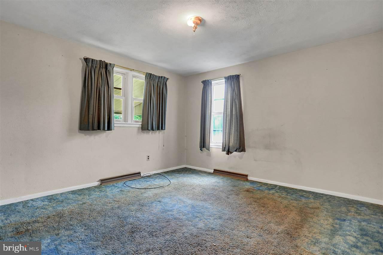 2020 Poplars Road York, PA 17408 - Photo 18 of 23 Gallery Image 18