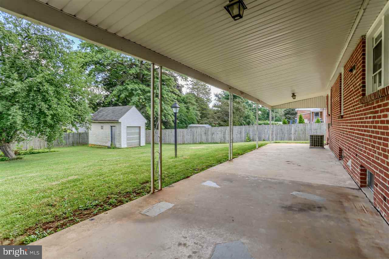 2020 Poplars Road York, PA 17408 - Photo 6 of 23 Gallery Image 6