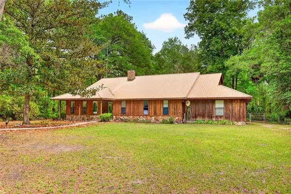$415,000 | 16555 North Highway 329, Reddick, FL 32686