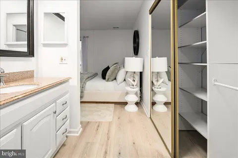 $324,900 | 3150 Covewood Court, Unit L, Falls Church, VA 22042