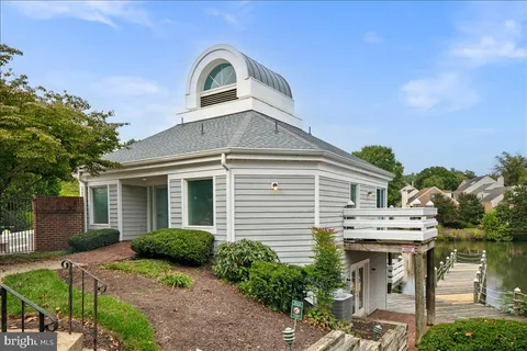 $324,900 | 3150 Covewood Court, Unit L, Falls Church, VA 22042