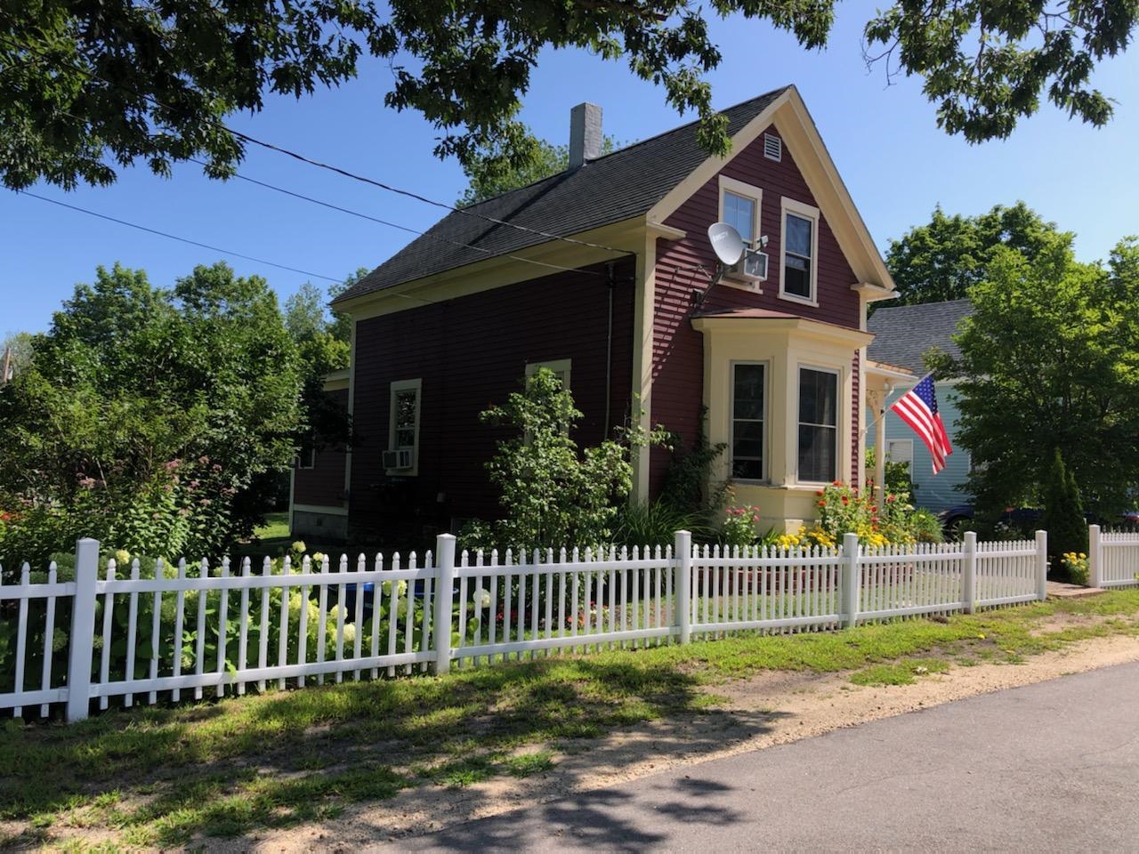 4 Spruce Street Rochester, NH 03867 - Photo 1 of 13