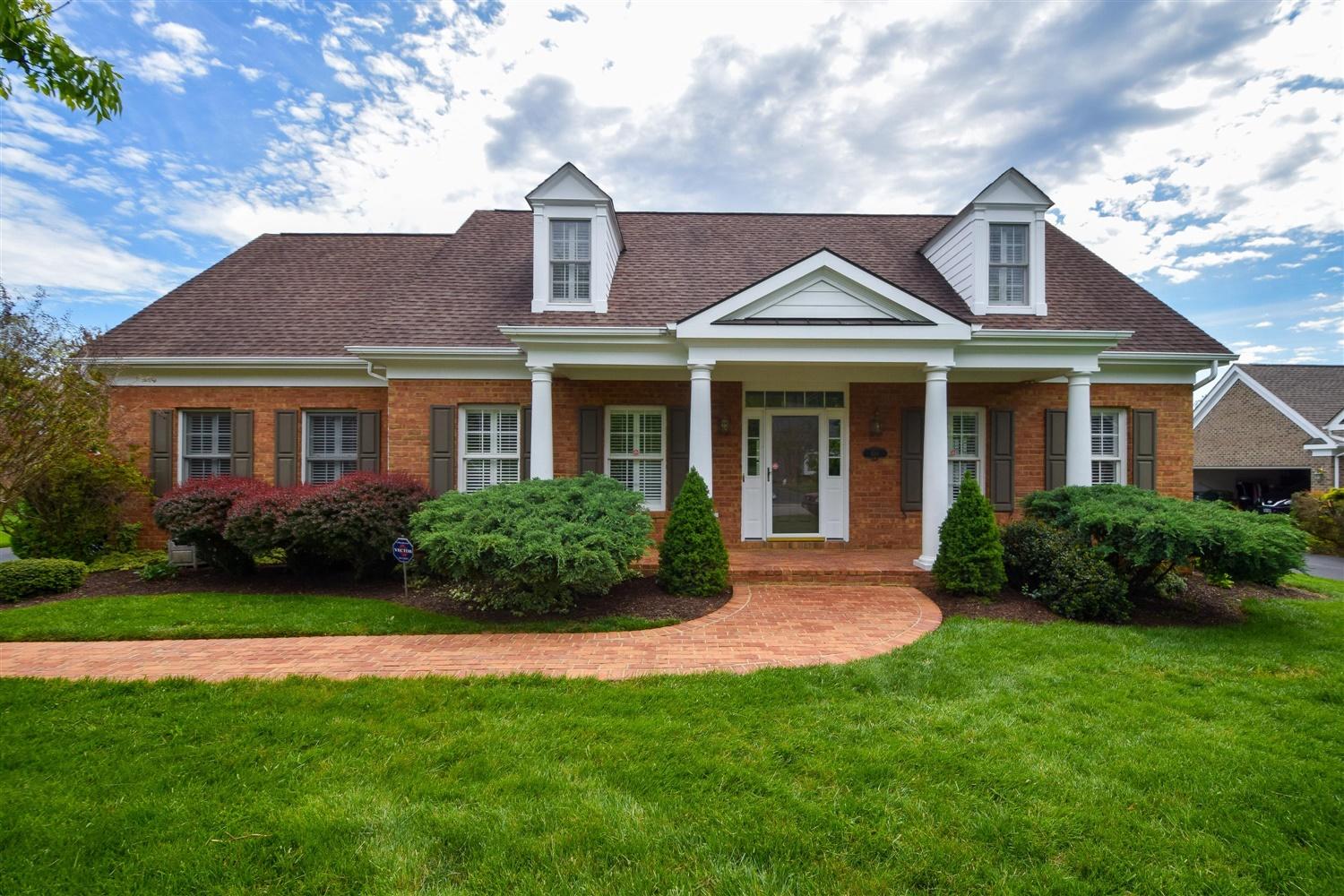 610 Highfield Road Salem, VA 24153 - Photo 1 of 28 Main