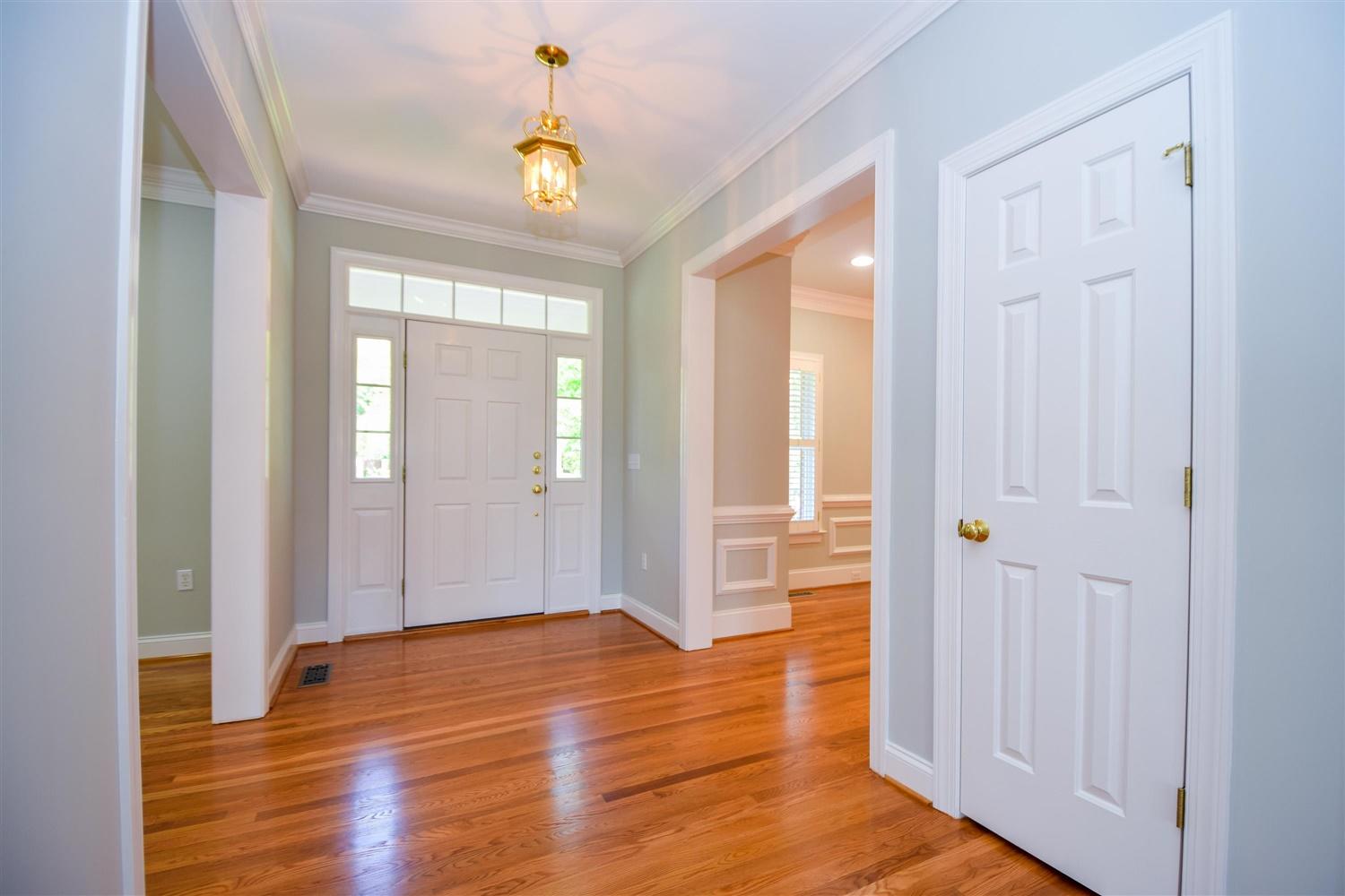 610 Highfield Road Salem, VA 24153 - Photo 2 of 28 02-Photo-2