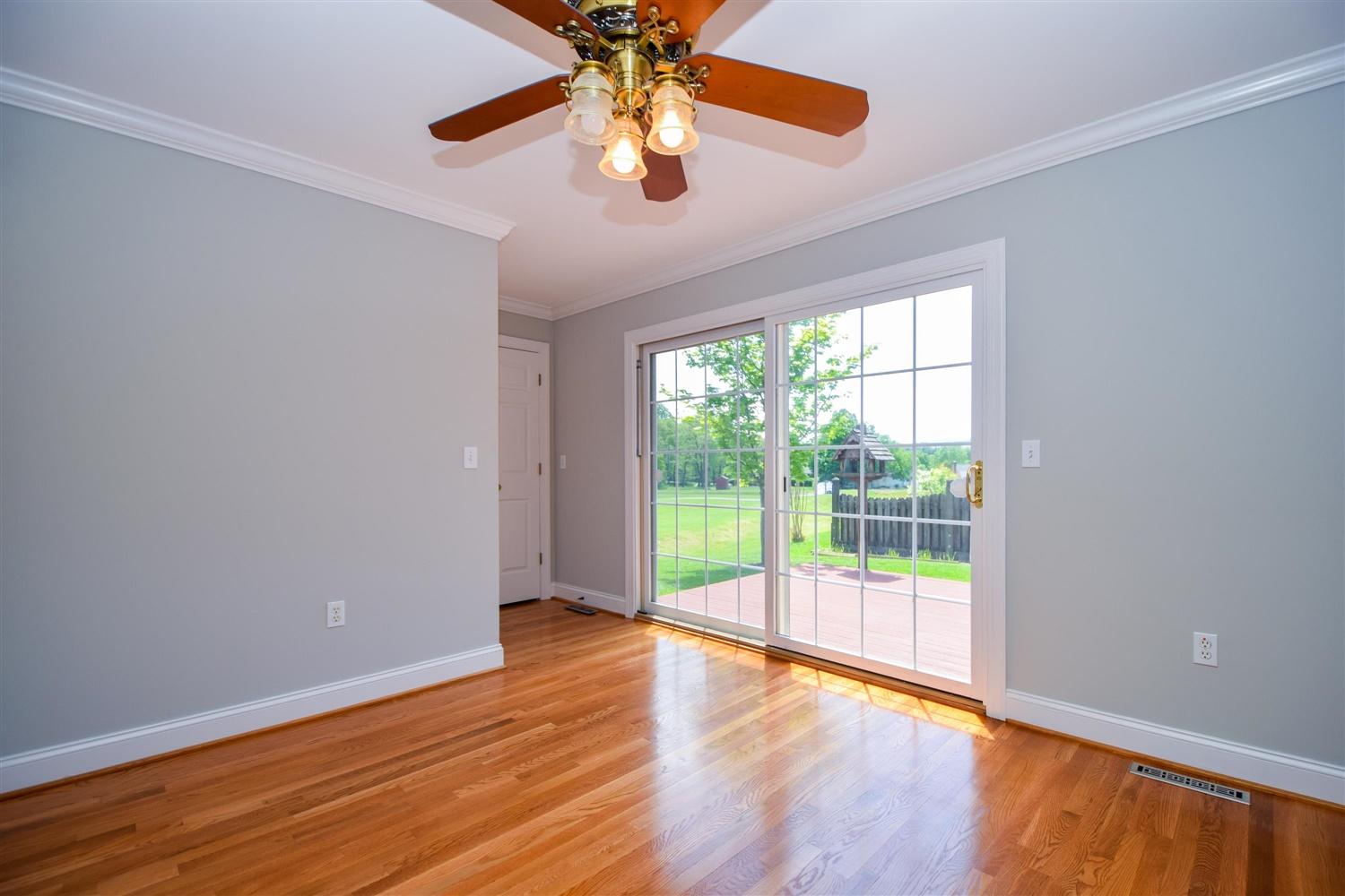 610 Highfield Road Salem, VA 24153 - Photo 7 of 28 07-Photo-7
