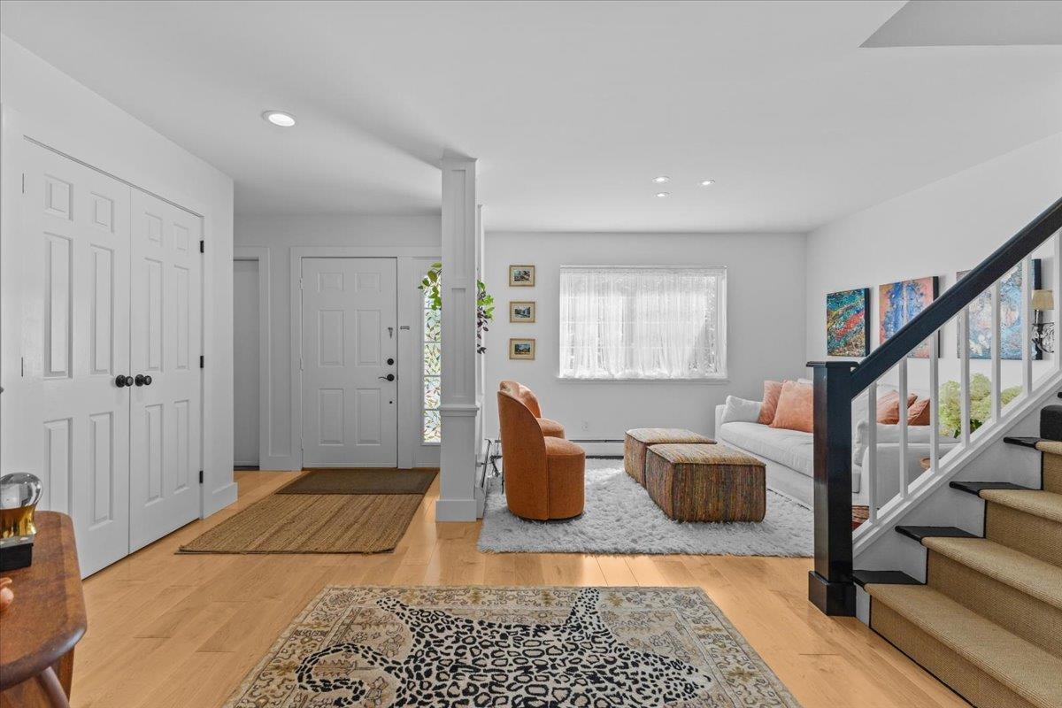 64 Southwind Drive Burlington, VT 05401 - Photo 3 of 31