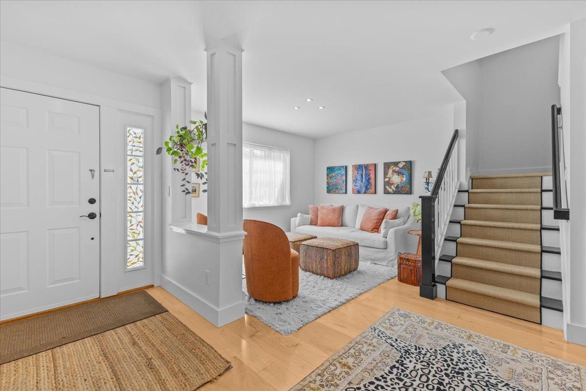 64 Southwind Drive Burlington, VT 05401 - Photo 4 of 31