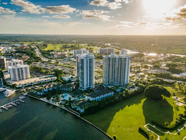 $15,000 | 1 Water Club Way, Unit 601, North Palm Beach, FL 33408