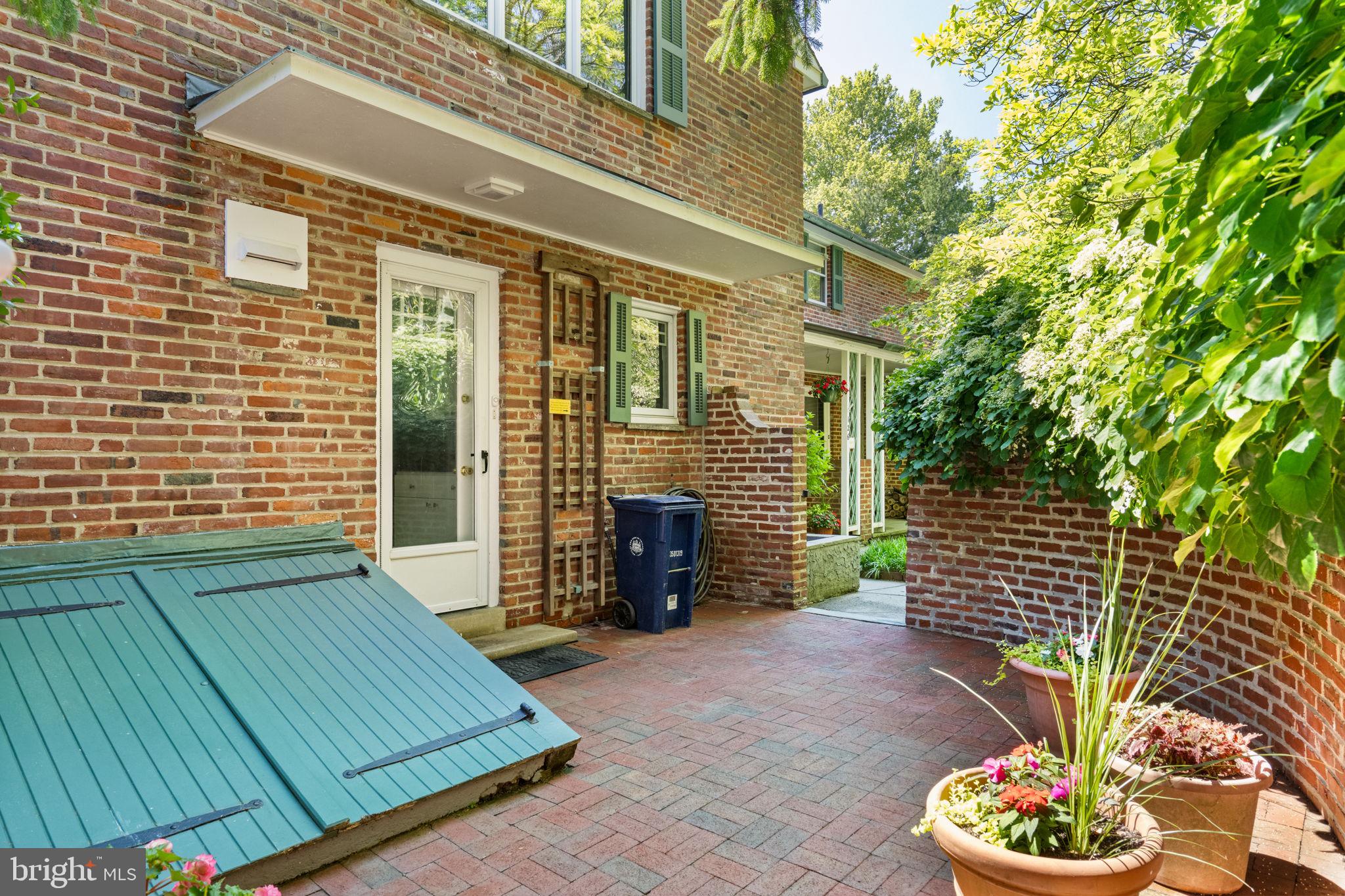 126 West Gravers Lane Philadelphia, PA 19118 - Photo 40 of 55