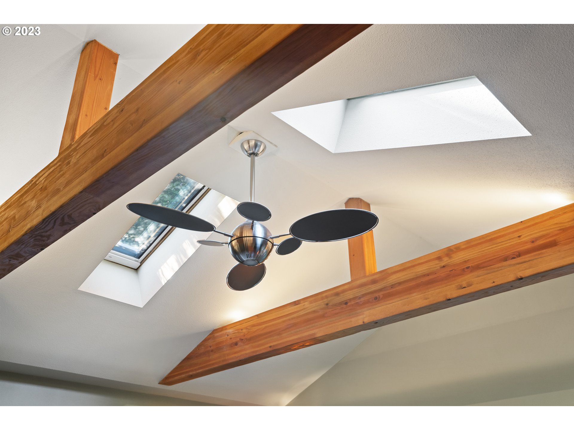 3015 Southwest Raleighview Drive Portland, OR 97225 - Photo 24 of 48 Gallery Image 24