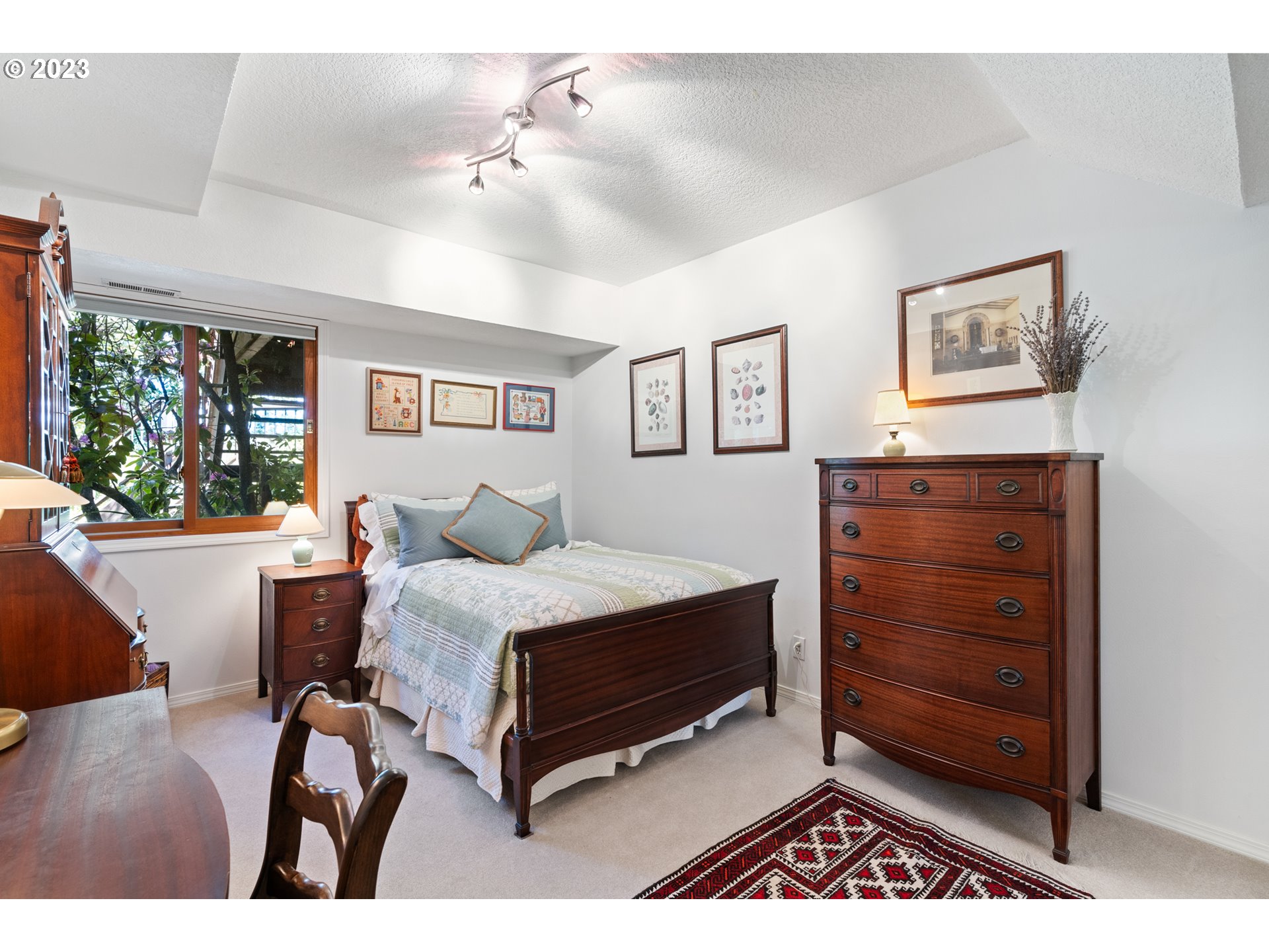 3015 Southwest Raleighview Drive Portland, OR 97225 - Photo 30 of 48 Gallery Image 30