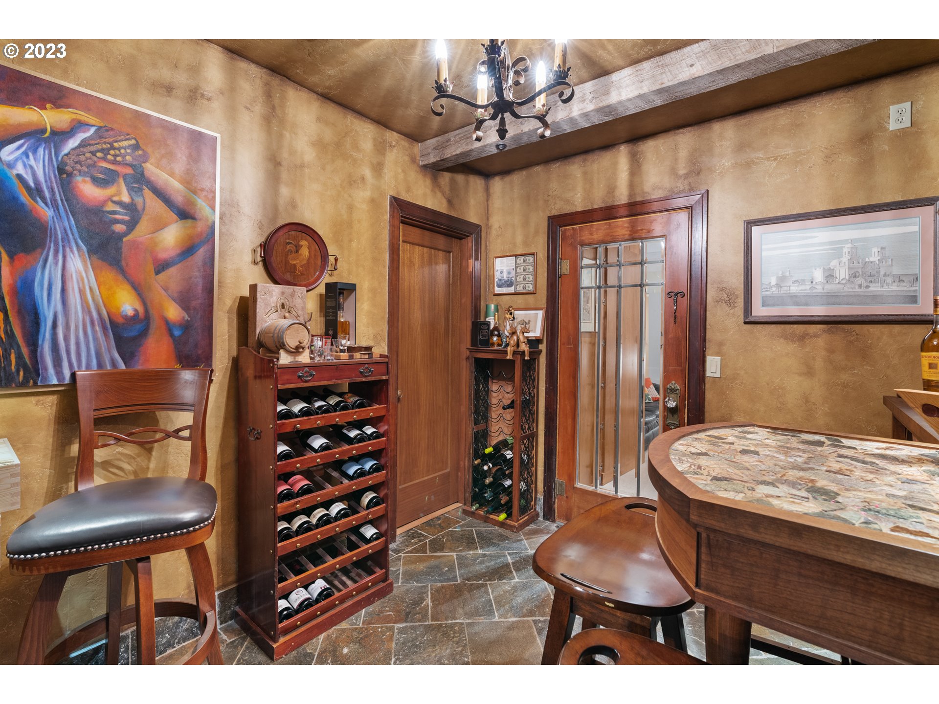 3015 Southwest Raleighview Drive Portland, OR 97225 - Photo 37 of 48 Gallery Image 37