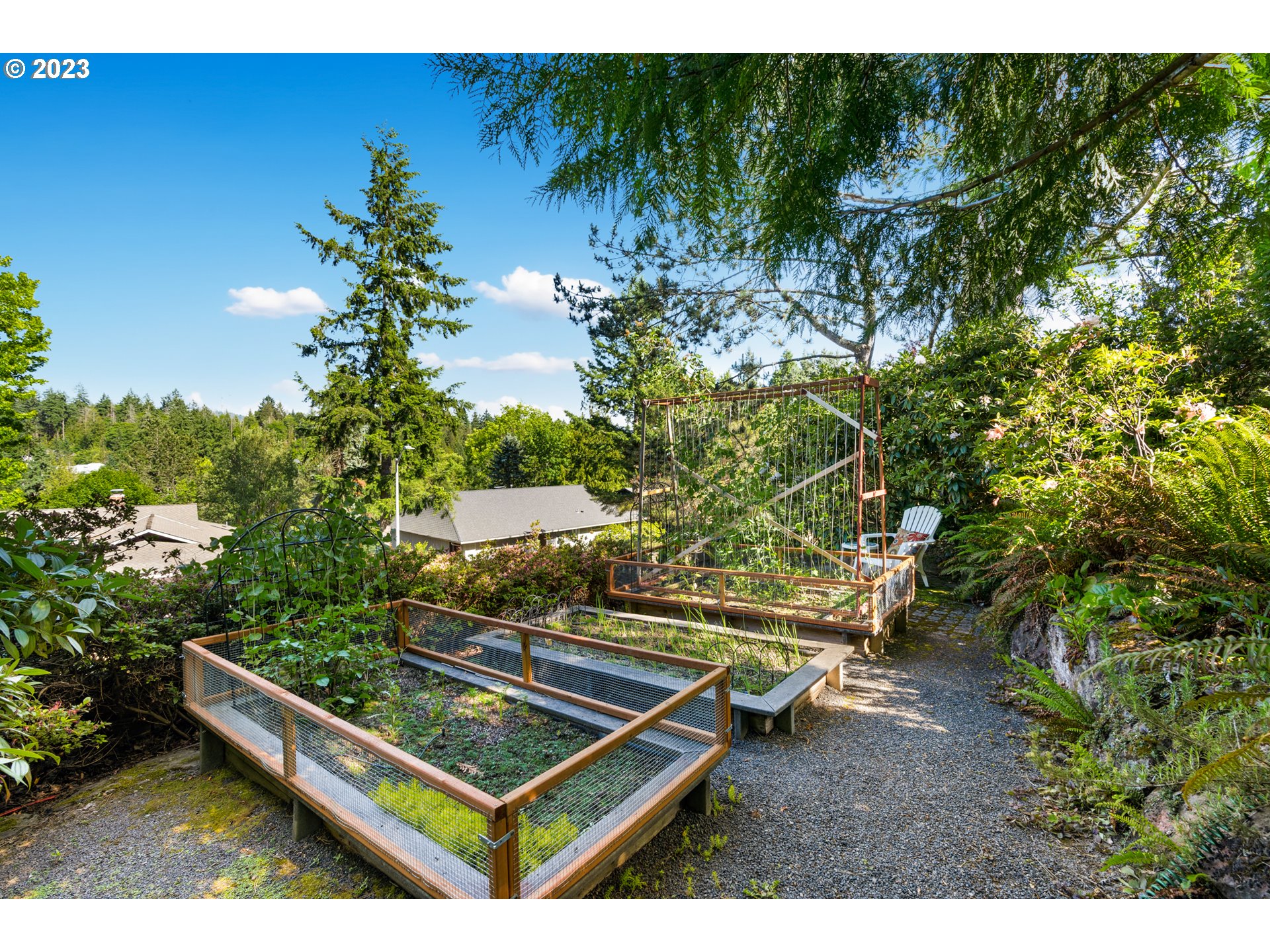 3015 Southwest Raleighview Drive Portland, OR 97225 - Photo 46 of 48 Gallery Image 46