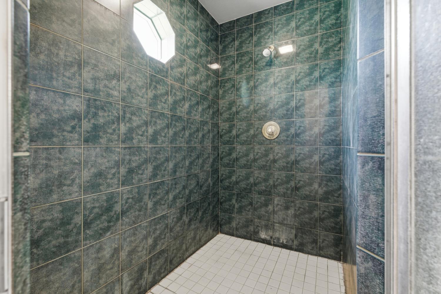 6542 North Rafael Avenue Fresno, CA 93711 - Photo 43 of 66