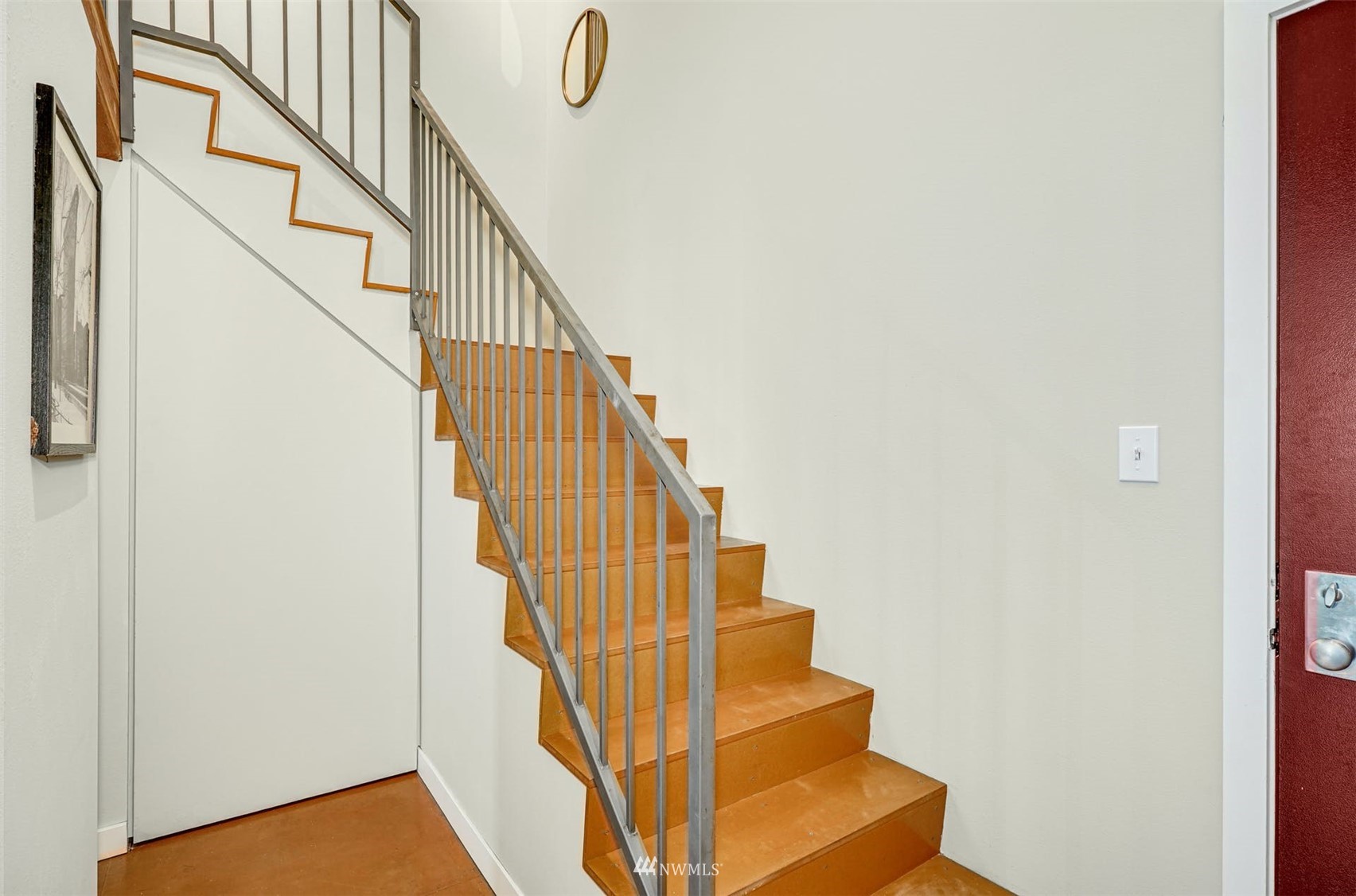 66 Bell Street, Unit 203 Seattle, WA 98121 - Photo 20 of 35 a view of entryway