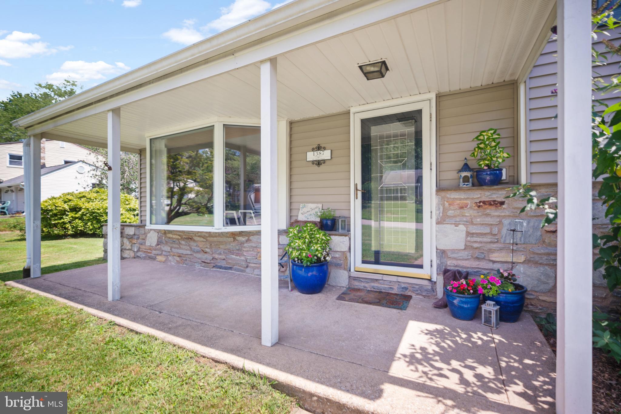 1387 Harris Road Dresher, PA 19025 - Photo 3 of 39 Gallery Image 3