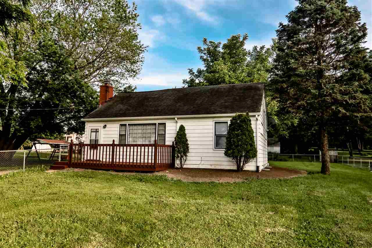 2085 Blackhawk Road Rockford, IL 61109 - Photo 1 of 24 Gallery Image 1