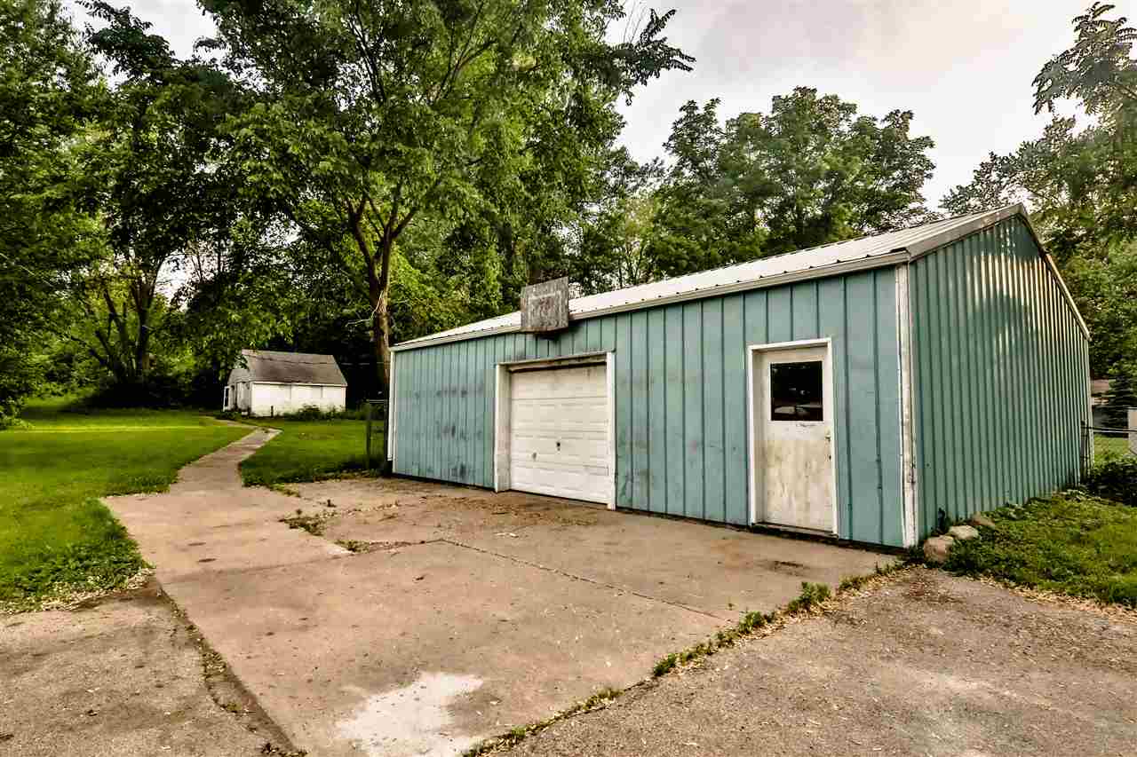 2085 Blackhawk Road Rockford, IL 61109 - Photo 20 of 24 Gallery Image 20