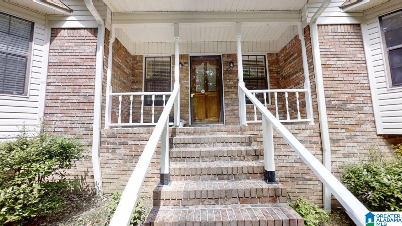 1704 Sharon Lane Jasper, AL 35504 - Photo 3 of 50