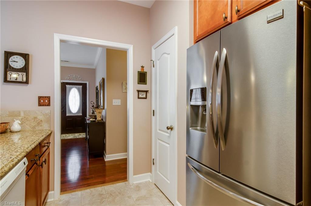 4148 Hubbard Road Winston-Salem, NC 27101 - Photo 11 of 23 Gallery Image 11
