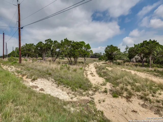 $267,750 | Lot 20 Canyon Forest, Helotes, TX 78023