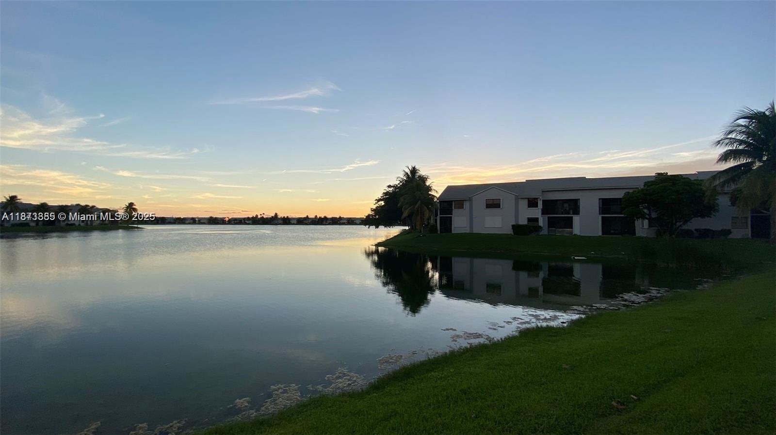 1017 Washington Circle, Unit F Homestead, FL 33034 - Photo 28 of 34 a view of a house with garden