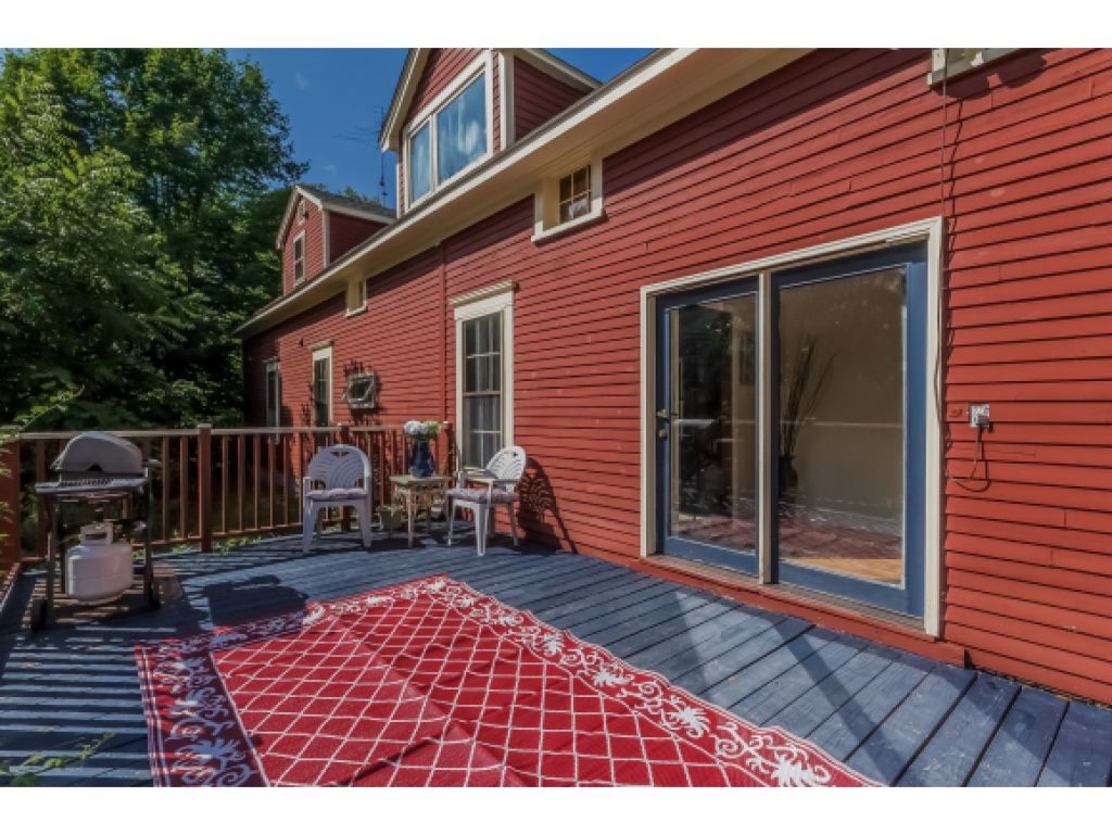 211 Robert Rogers Road Dunbarton, NH 03046 - Photo 29 of 35