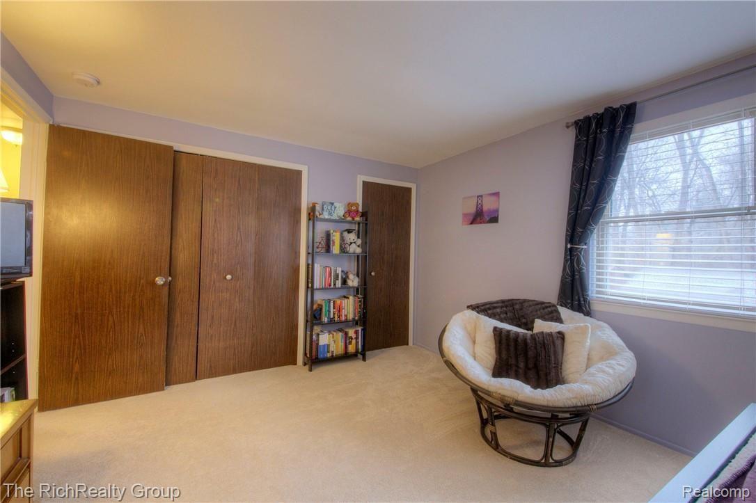 11701 Sycamore Road Plymouth, MI 48170 - Photo 26 of 34 25.jpeg