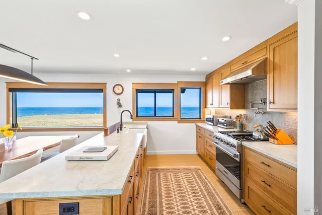 $3,299,000 | 45380 Caspar Point Road, Caspar, CA 95420