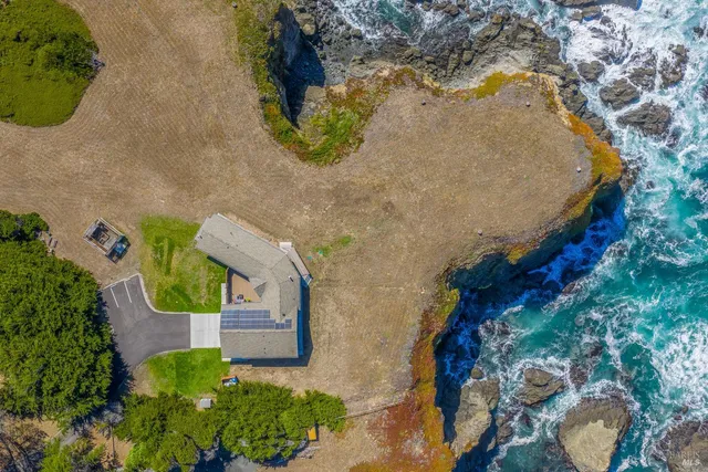$3,299,000 | 45380 Caspar Point Road, Caspar, CA 95420