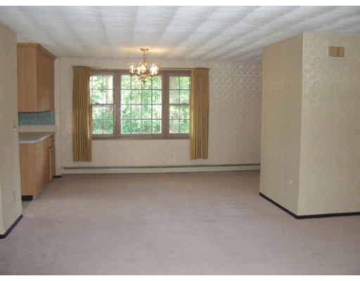 20 Ansie Road Chelmsford, MA 01824 - Photo 4 of 11