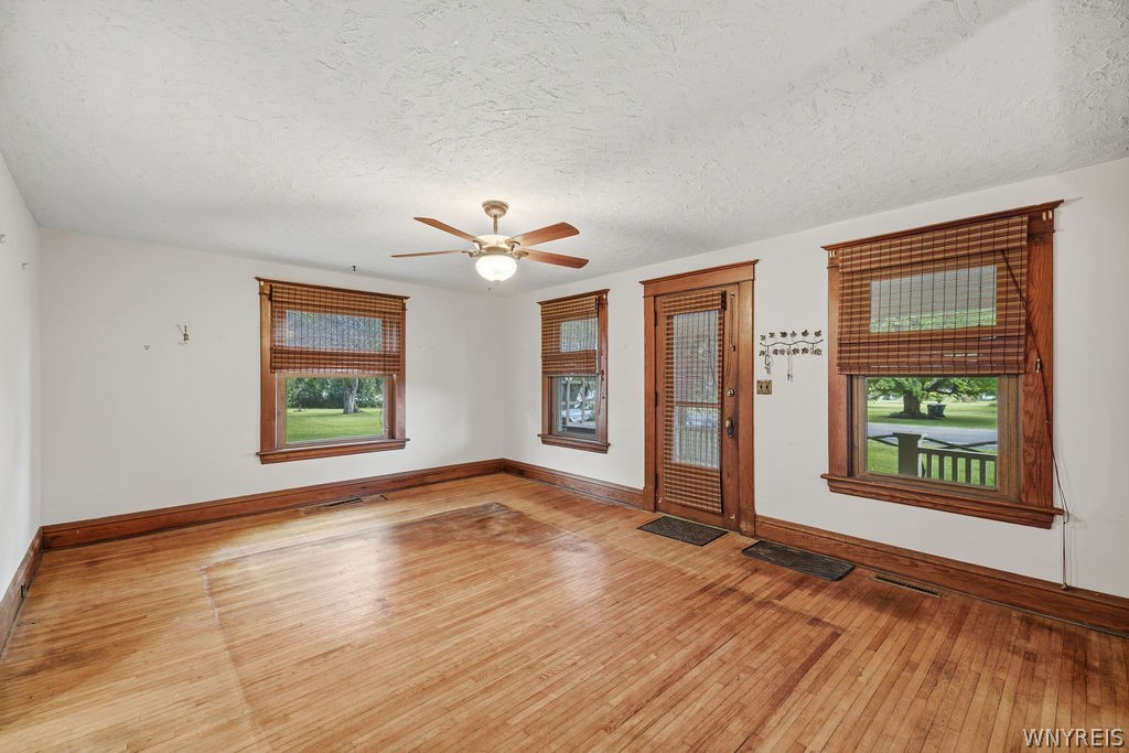 4712 East Lake Road Wilson, NY 14028 - Photo 11 of 45