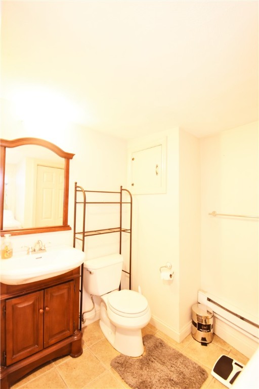 288 Riverside Street Portsmouth, RI 02871 - Photo 4 of 13