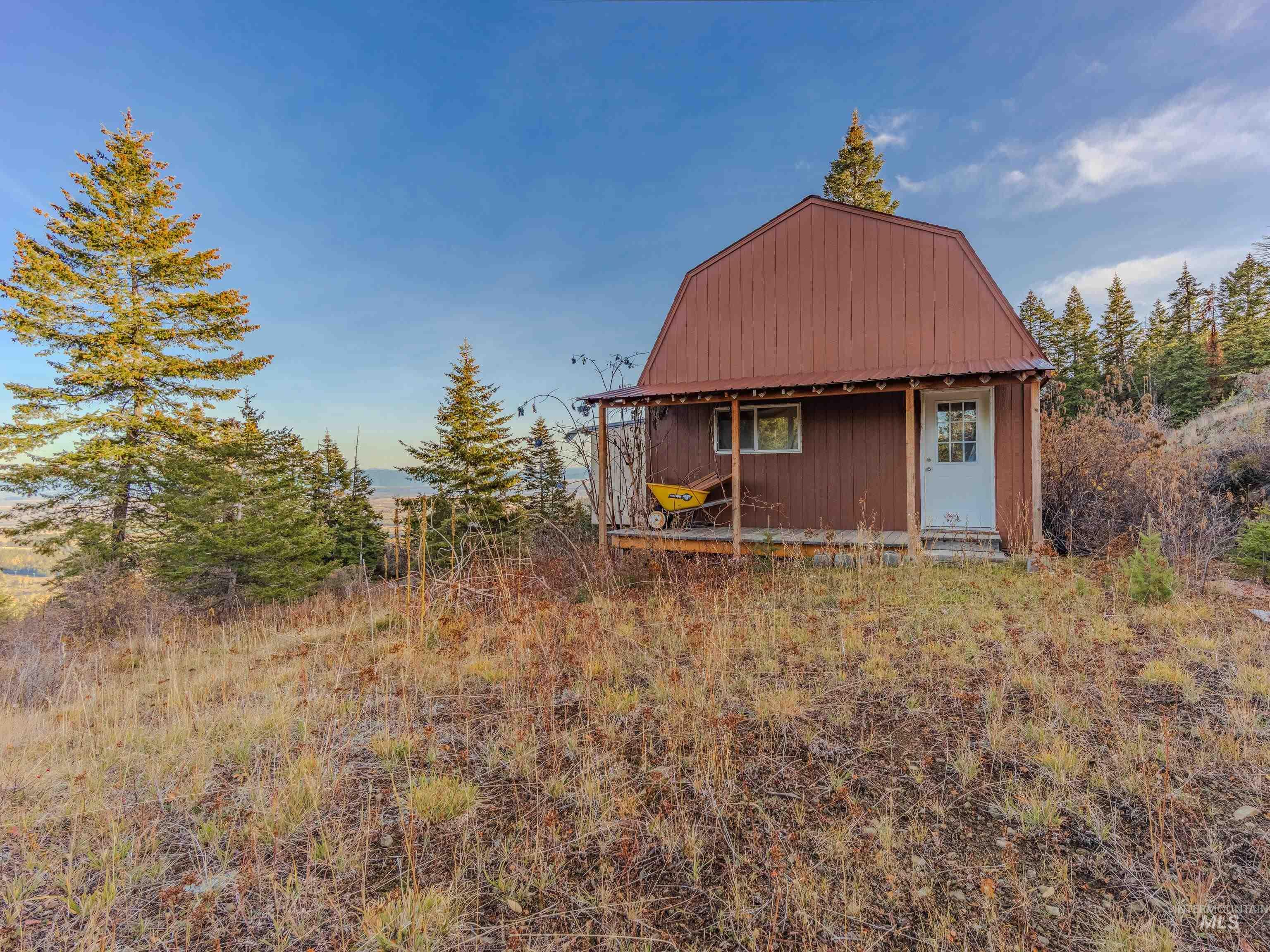 624 Radar Road Cottonwood, ID 83522 - Photo 15 of 38