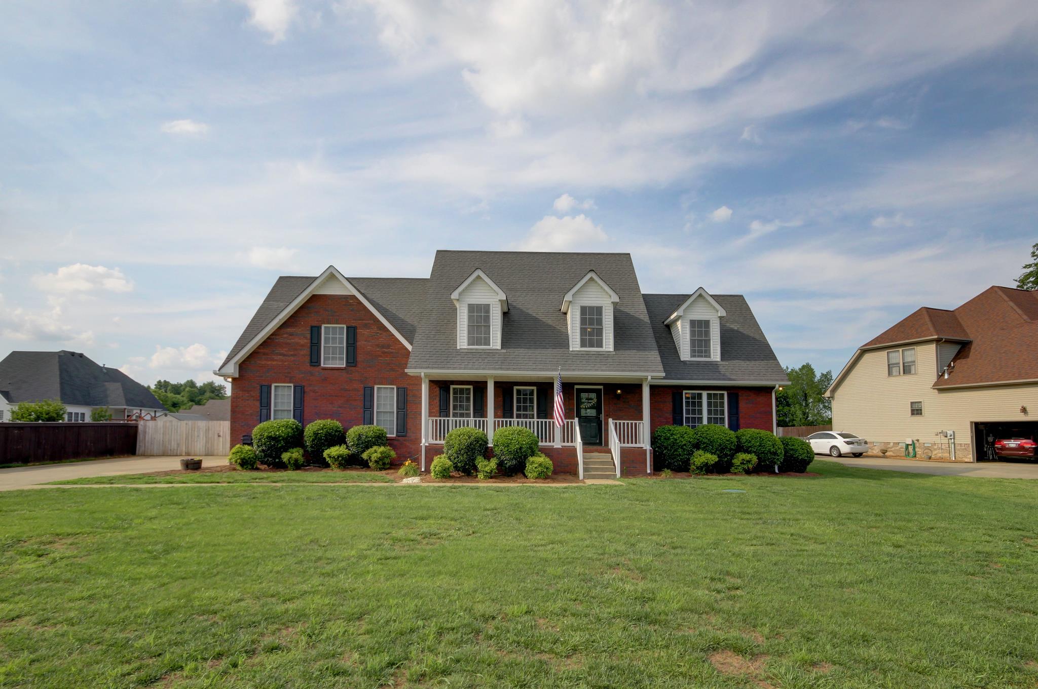 935 South Ridge Trail Clarksville, TN 37043 - Photo 1 of 30 Gallery Image 1