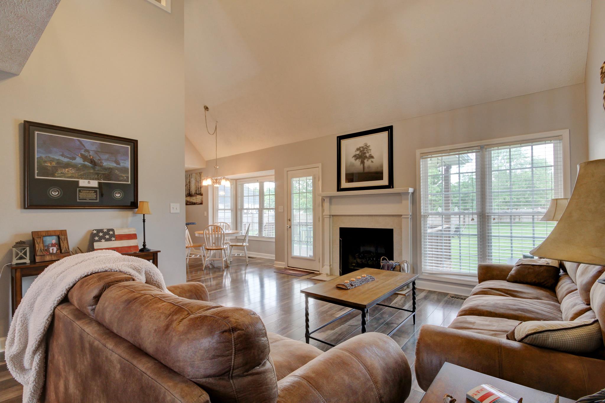 935 South Ridge Trail Clarksville, TN 37043 - Photo 5 of 30 Gallery Image 5