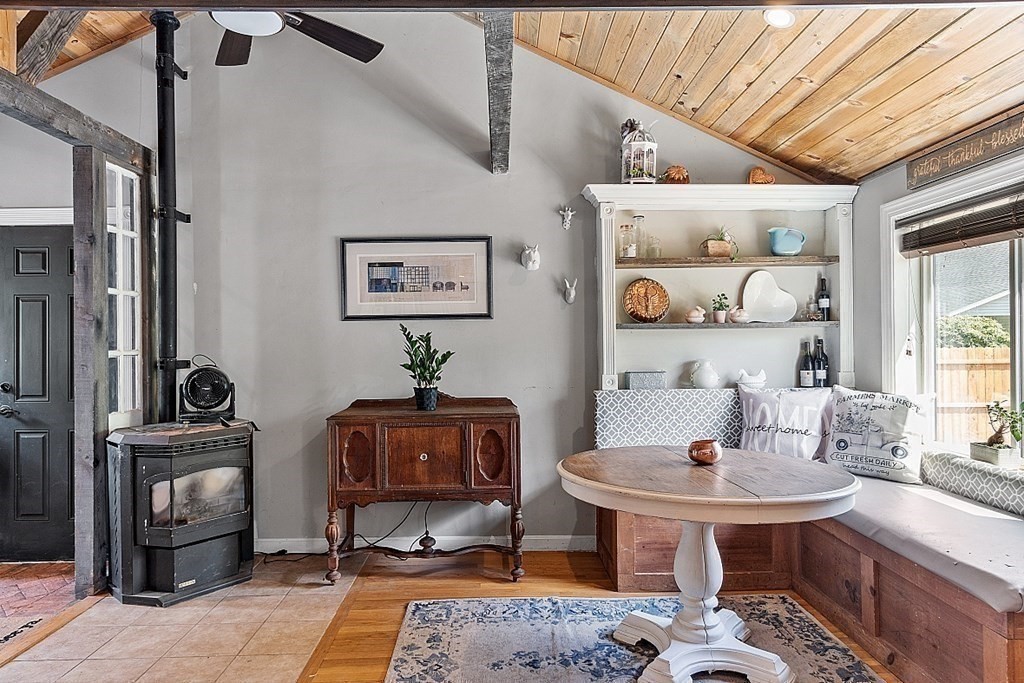 131 Lawrence Road Haverhill, MA 01835 - Photo 13 of 39 a living room with furniture