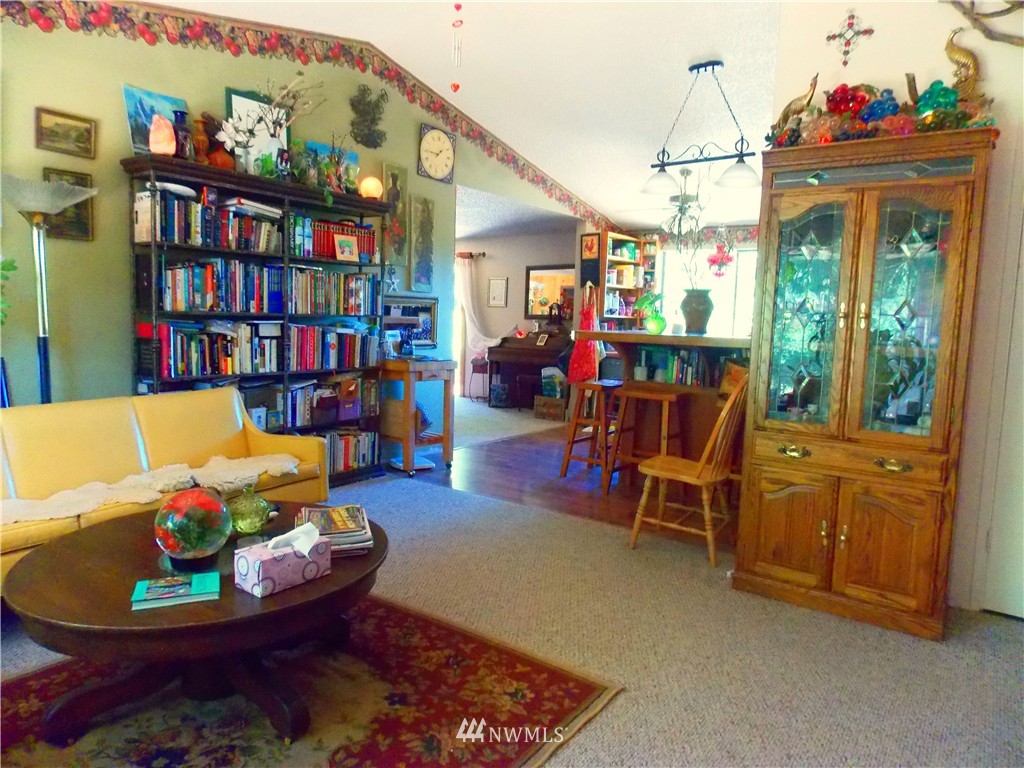 164 Shenandoah Road Silverlake, WA 98645 - Photo 6 of 24 Gallery Image 6