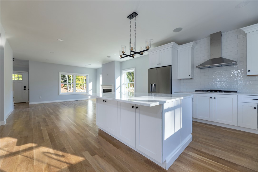 1 Stoneridge Road, Unit 1 Smithfield, RI 02917 - Photo 10 of 38