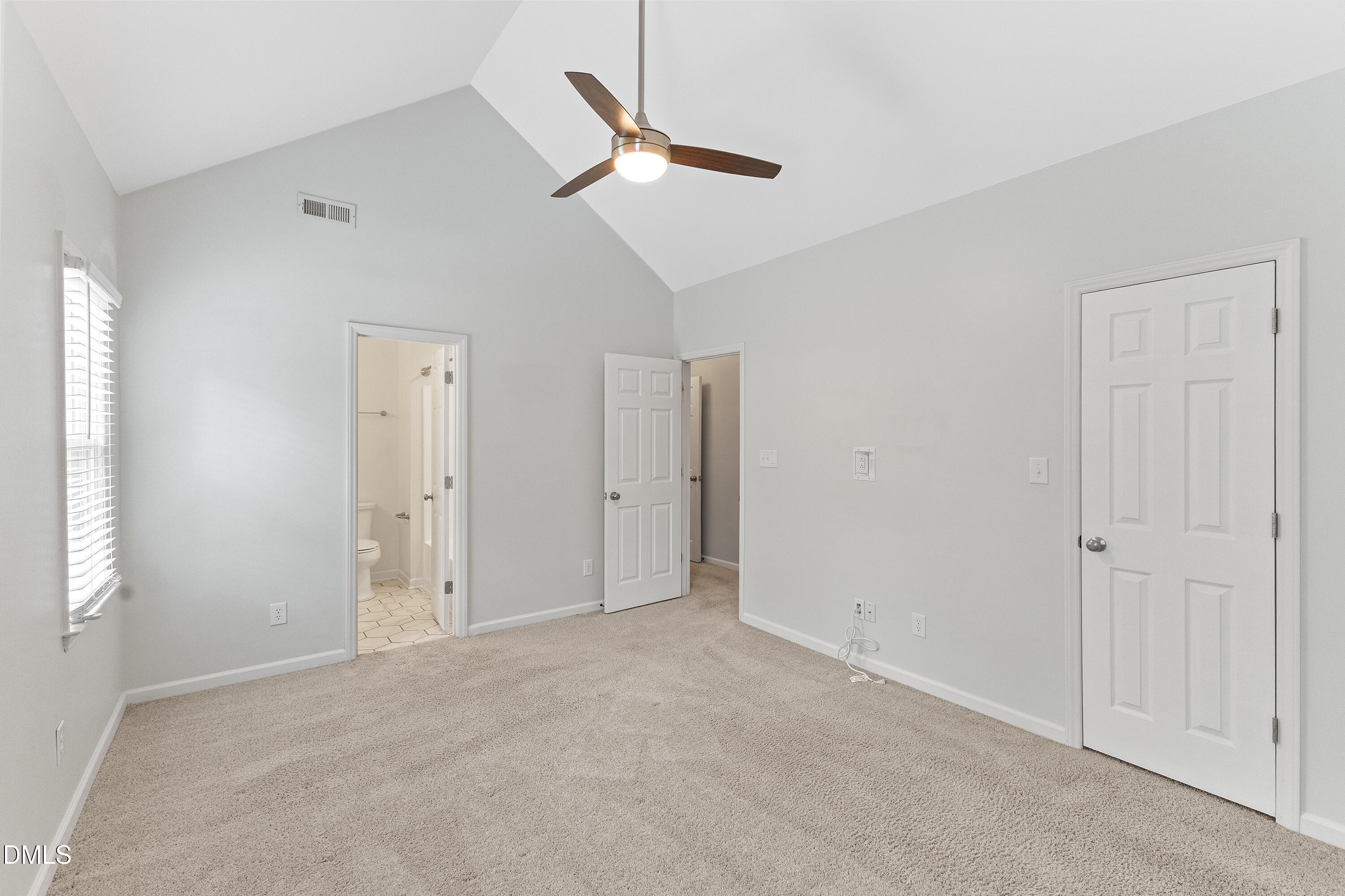 6701 Holly Mill Court Raleigh, NC 27613 - Photo 17 of 25 29-6701 Holly Mill Ct_3302