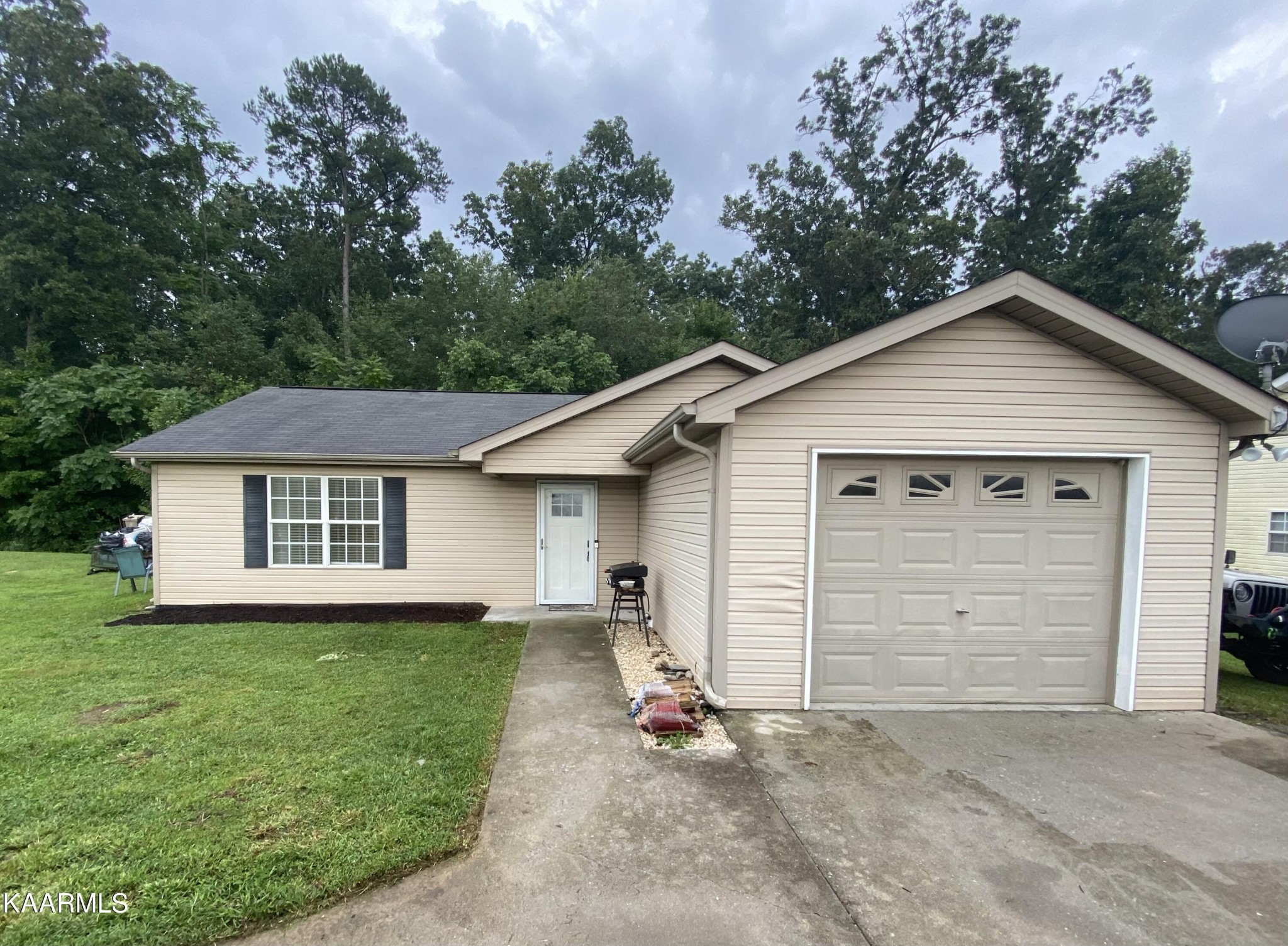 6620 Hugh Willis Road Powell, TN 37849 - Photo 1 of 25 Gallery Image 1