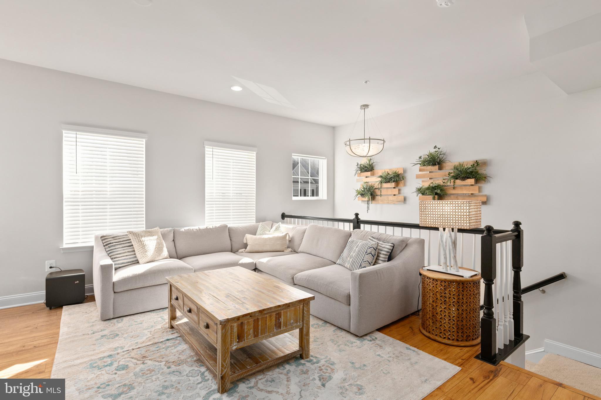 1286 Orchid Road Gambrills, MD 21054 - Photo 5 of 38 Gallery Image 5