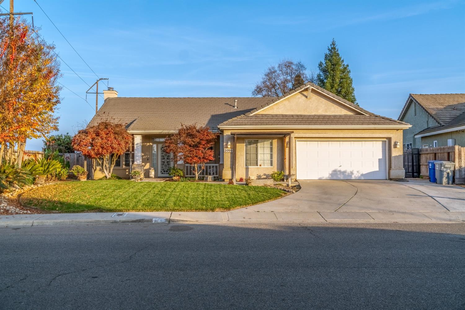 2096 North Thompson Avenue Reedley, CA 93654 - Photo 1 of 32 Gallery Image 1